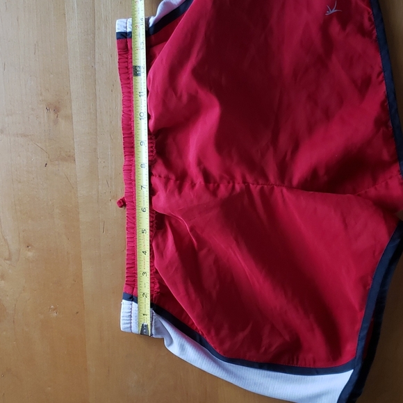 Danskin Now running shorts - Picture 6 of 7